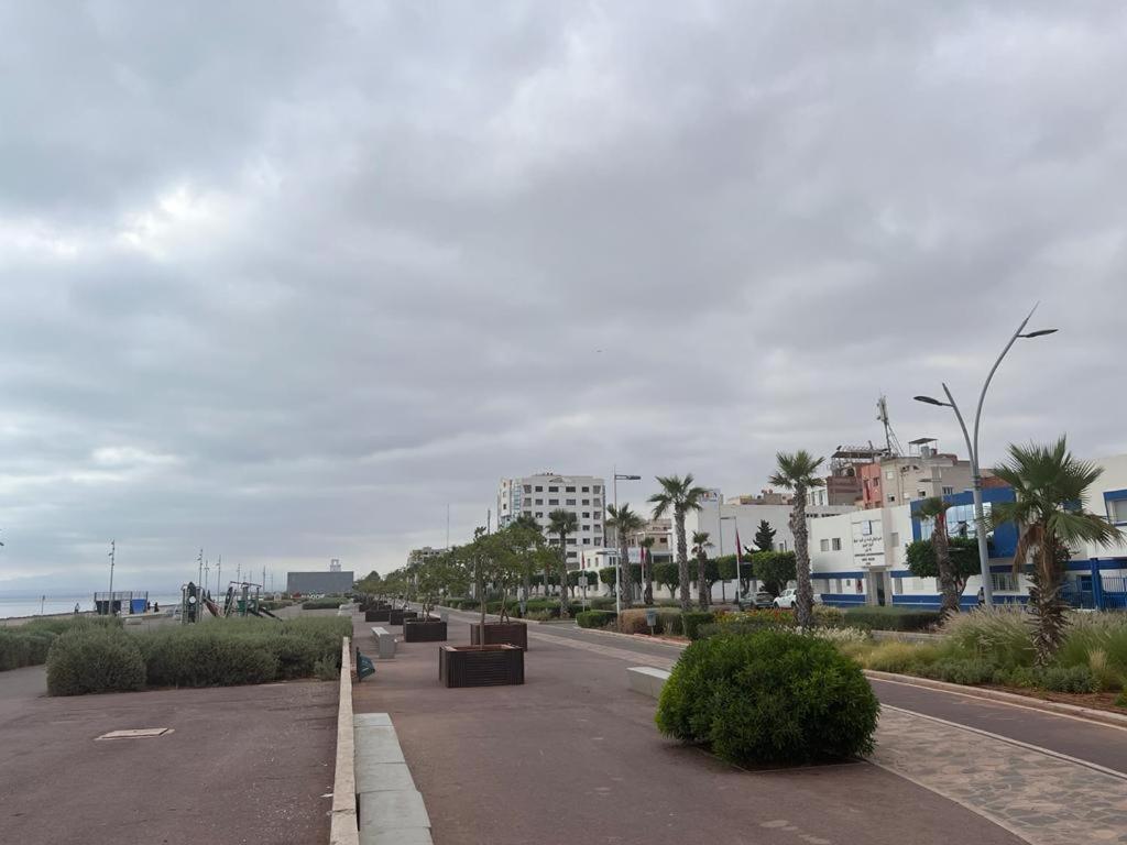 2 Zimmer Wohnung Corniche Nador Sidi Ali- Am Meer & Wifi Exteriör bild