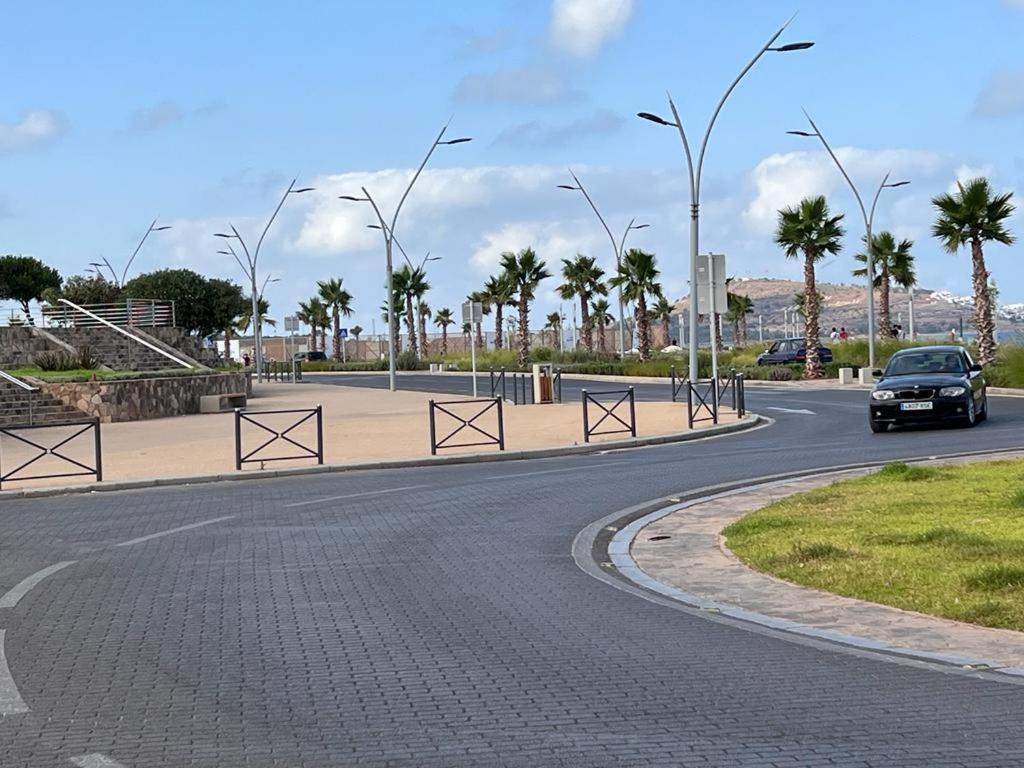 2 Zimmer Wohnung Corniche Nador Sidi Ali- Am Meer & Wifi Exteriör bild