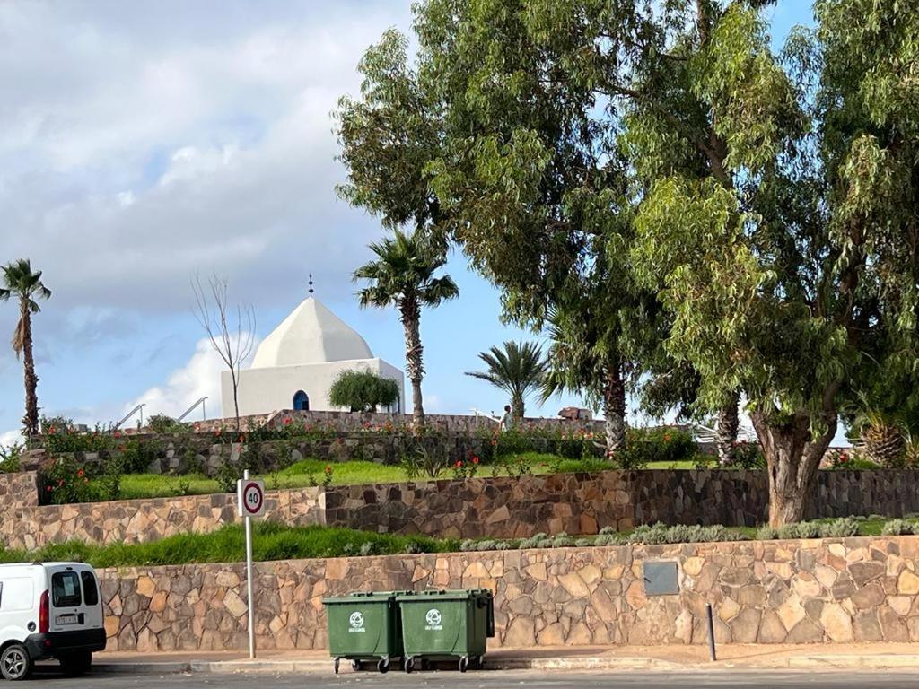 2 Zimmer Wohnung Corniche Nador Sidi Ali- Am Meer & Wifi Exteriör bild