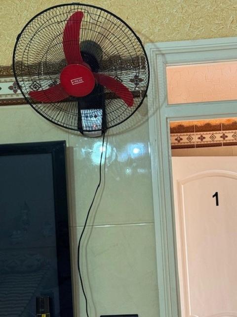 2 Zimmer Wohnung Corniche Nador Sidi Ali- Am Meer & Wifi Exteriör bild